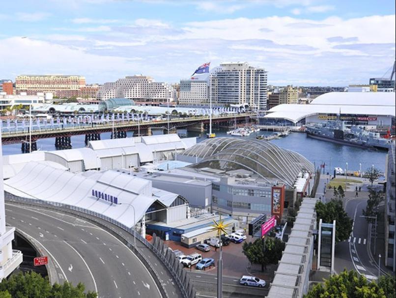 Metro Apartments On Darling Harbour Sídney Exterior foto