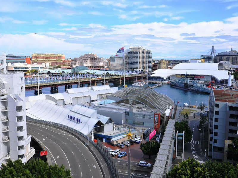 Metro Apartments On Darling Harbour Sídney Exterior foto